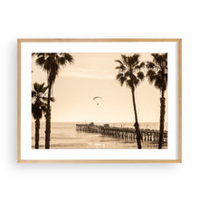 Load image into Gallery viewer, Pier-a-Glider